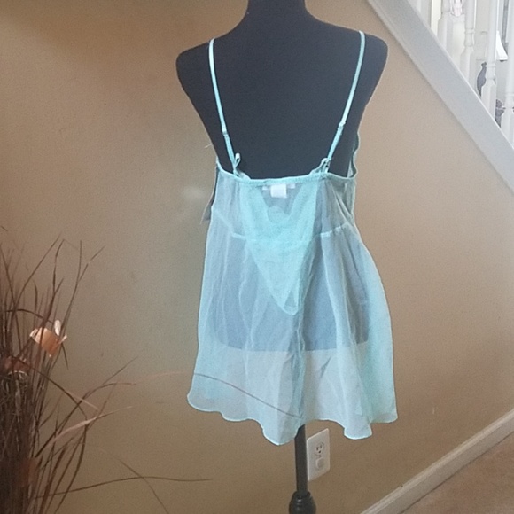 Lingerie - Picture 3 of 3